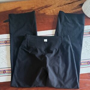 Vuori women’s pants